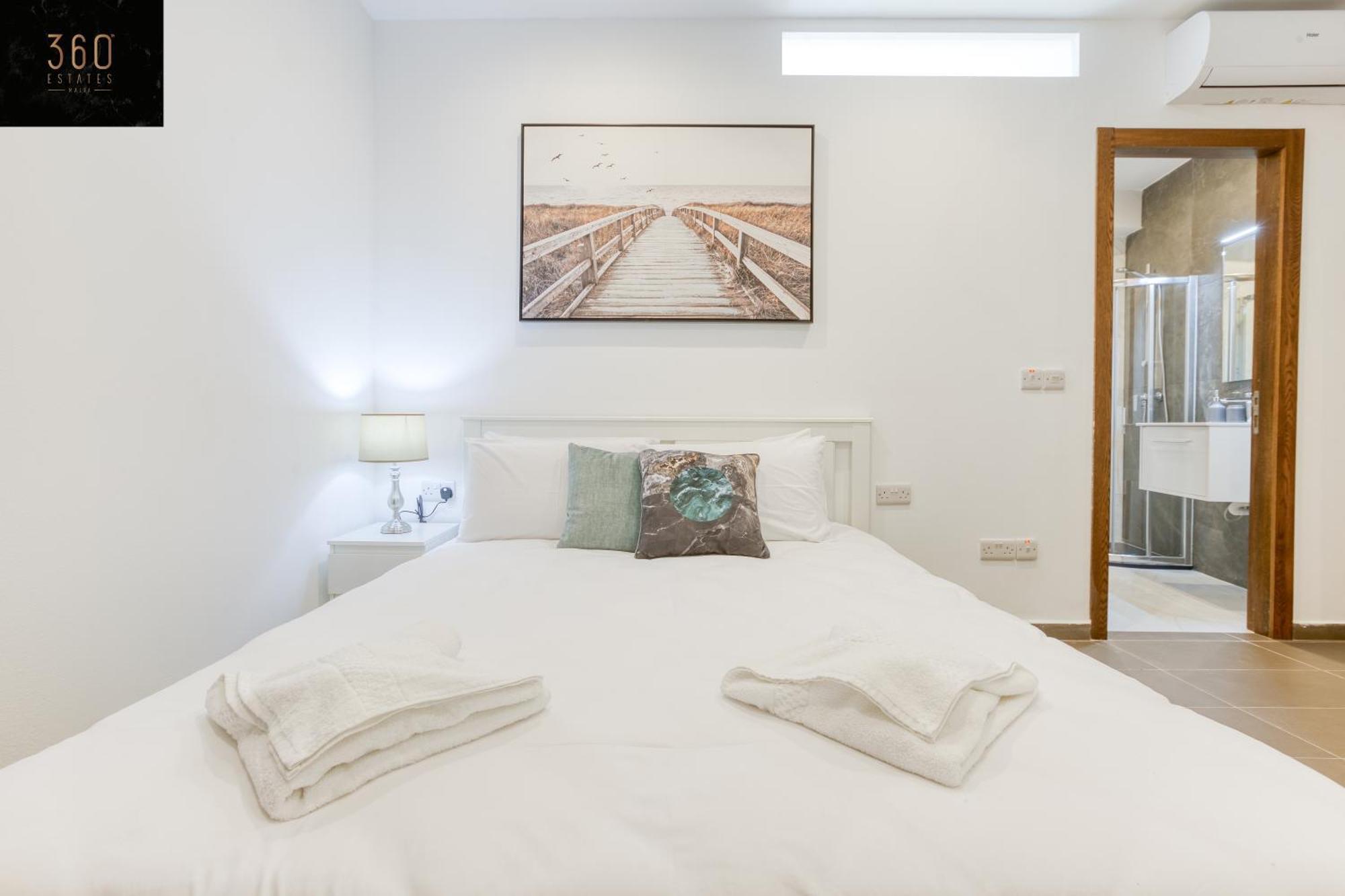 Gzira'S Seashore Stayaway Close To Manuel Island 外观 照片